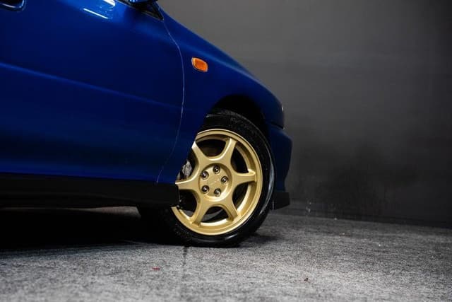 2000 Subaru Impreza JDM car for sale — photo 10 of 14