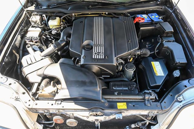 2000 Toyota Crown JDM car for sale — photo 5 of 22