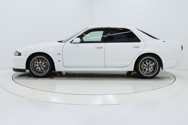 1998 Nissan Skyline JDM car for sale — photo 4 of 4
