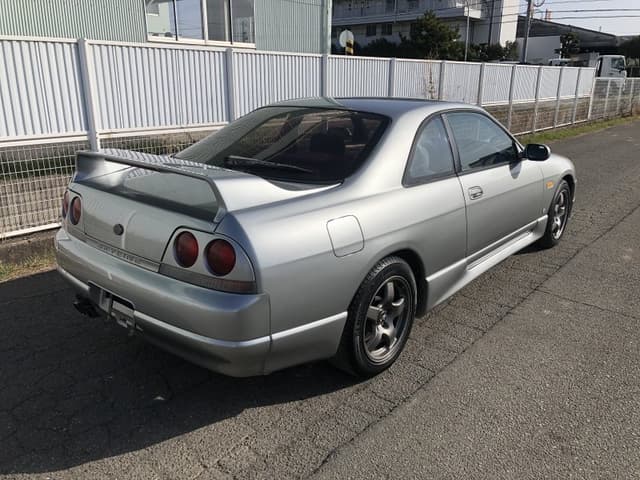 1996 Nissan Skyline JDM car for sale — photo 2 of 5