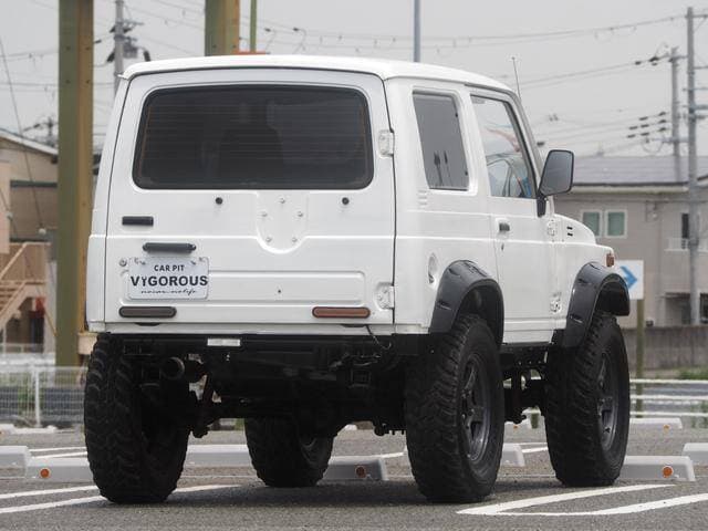 1990 Suzuki Jimny JDM car for sale — photo 4 of 20