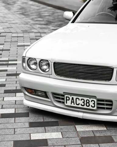 1994 Nissan Cedric JDM car for sale — photo 3 of 10