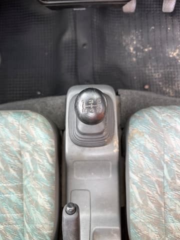2001 Suzuki Carry JDM car for sale — photo 18 of 25