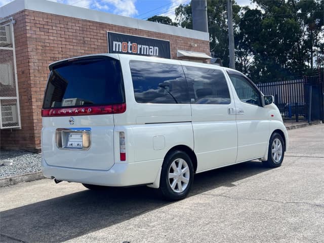 2003 Nissan Elgrand JDM car for sale — photo 6 of 16