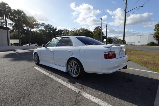1998 Toyota Chaser JDM car for sale — photo 10 of 18