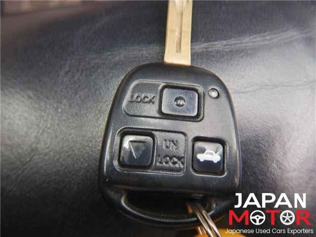 2000 Toyota Aristo JDM car for sale — photo 12 of 22