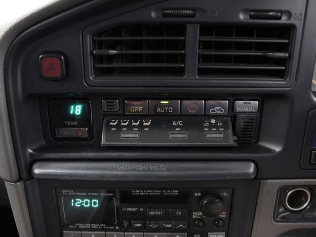 1990 Subaru Legacy JDM car for sale — photo 13 of 25