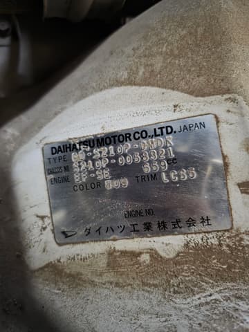 2000 Daihatsu Hijet JDM car for sale — photo 2 of 15