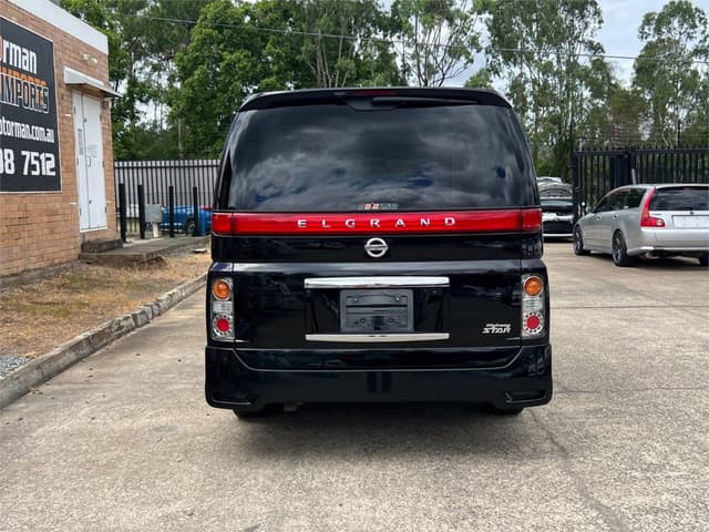 2008 Nissan Elgrand JDM car for sale — photo 7 of 16