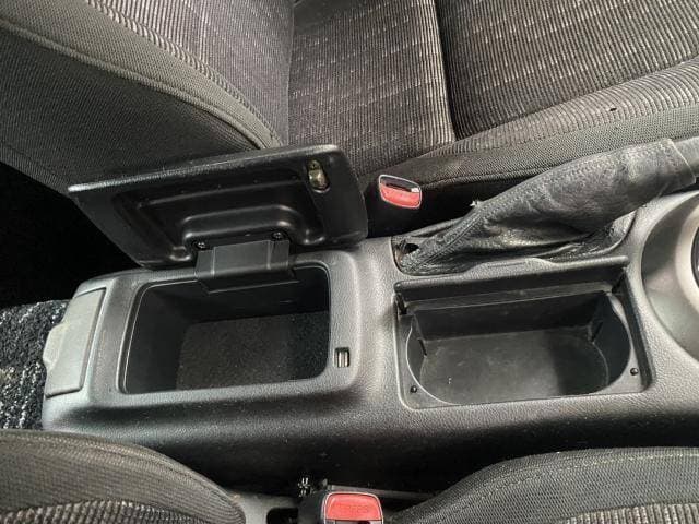 1998 Toyota Altezza JDM car for sale — photo 16 of 20