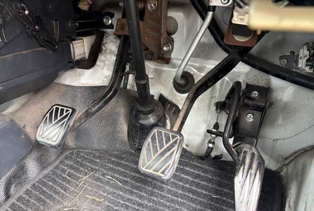 2007 Suzuki Carry JDM car for sale — photo 17 of 25
