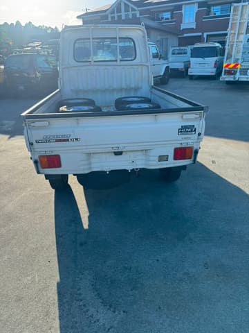 1999 Daihatsu Hijet JDM car for sale — photo 4 of 8