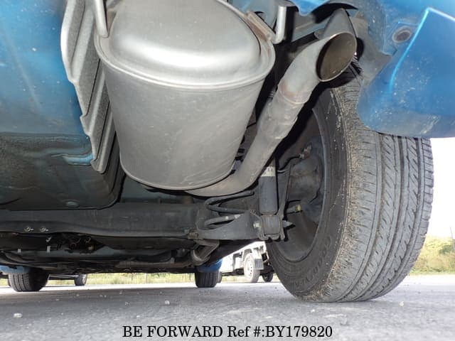 2008 Honda Fit JDM car for sale — photo 16 of 25