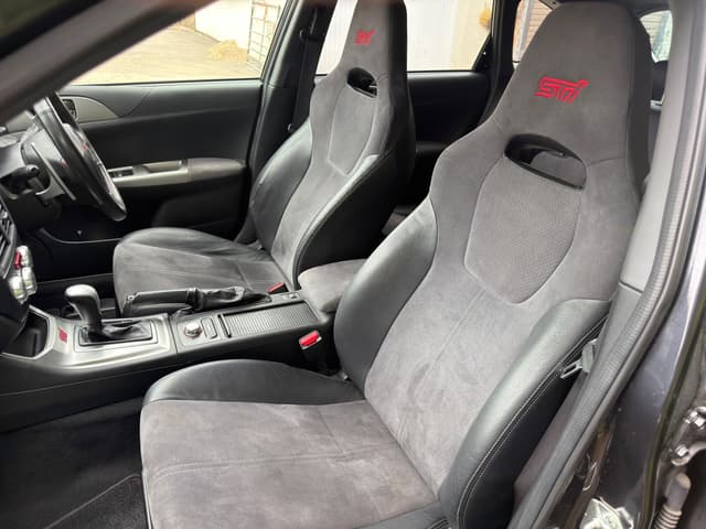 2011 Subaru Impreza JDM car for sale — photo 18 of 21