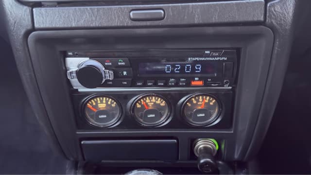 1997 Subaru Legacy JDM car for sale — photo 13 of 18
