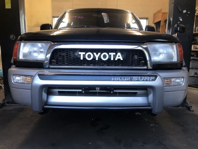 1997 Toyota Hilux Surf JDM car for sale — photo 4 of 5