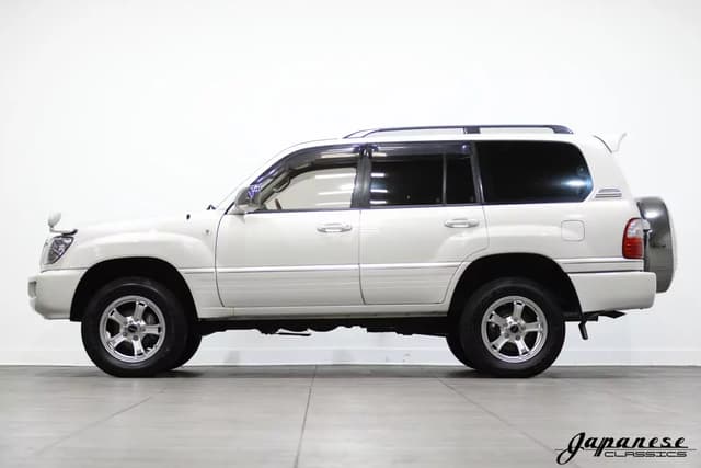 1999 Toyota Land Cruiser JDM car for sale — photo 4 of 25