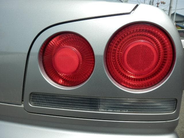 1998 Nissan Skyline JDM car for sale — photo 23 of 25