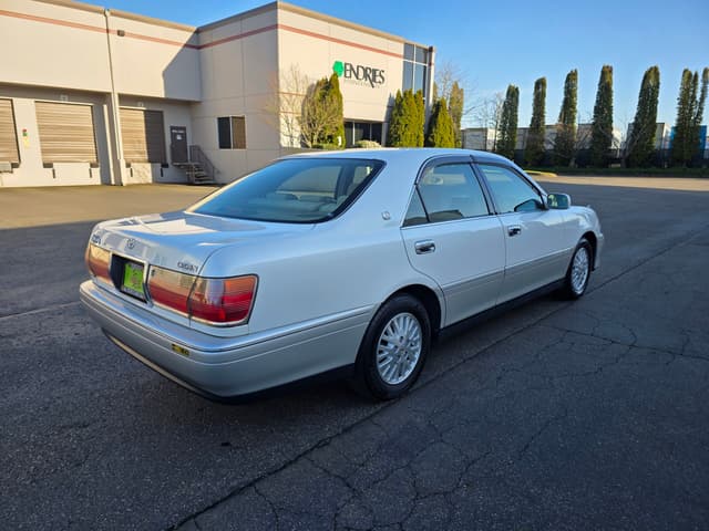 2000 Toyota Crown JDM car for sale — photo 7 of 13