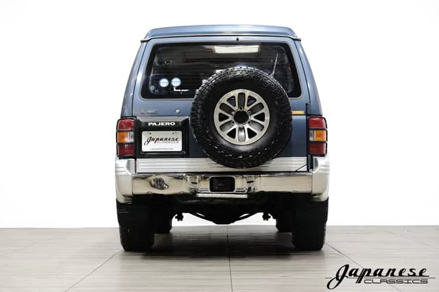 1991 Mitsubishi Pajero JDM car for sale — photo 7 of 25