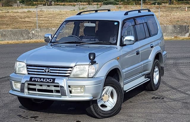 2001 Toyota Land Cruiser Prado JDM car for sale — photo 3 of 25