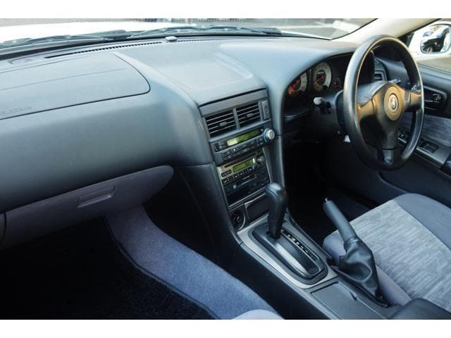 2000 Nissan Skyline JDM car for sale — photo 10 of 20