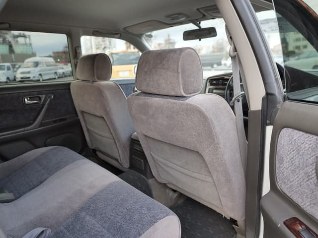 1999 Nissan Stagea JDM car for sale — photo 17 of 19
