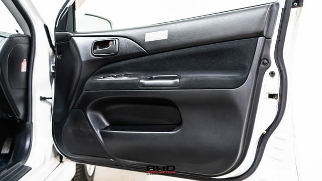 2001 Mitsubishi Lancer Evolution JDM car for sale — photo 9 of 25