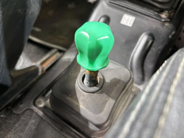 1993 Suzuki Jimny JDM car for sale — photo 16 of 25
