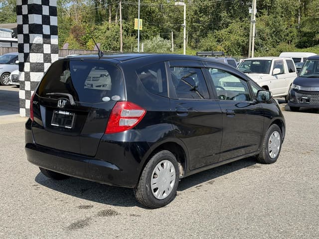 2010 Honda Fit JDM car for sale — photo 6 of 19