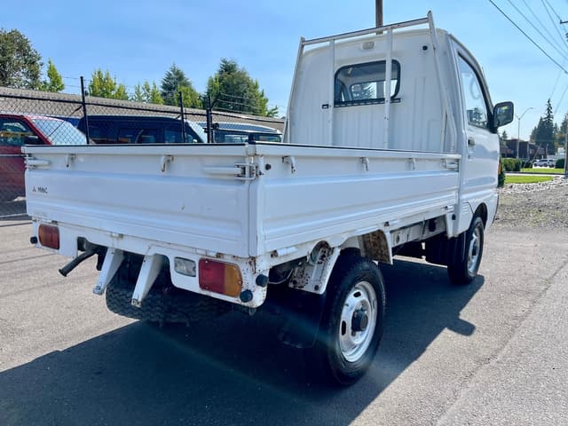 1992 Mitsubishi Minicab JDM car for sale — photo 15 of 25