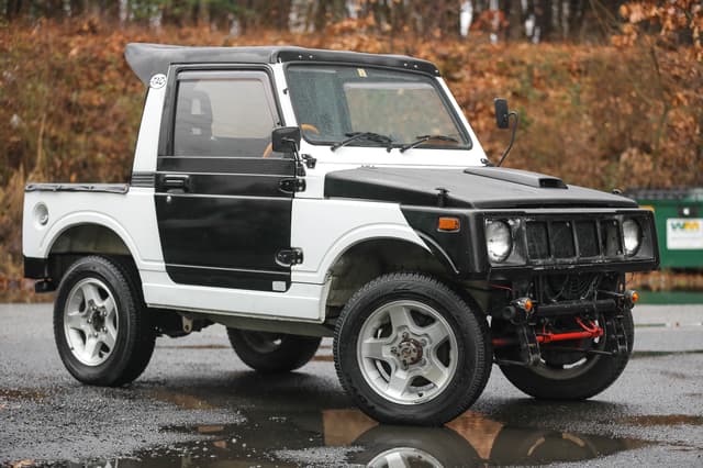 1989 Suzuki Jimny JDM car for sale — photo 24 of 25