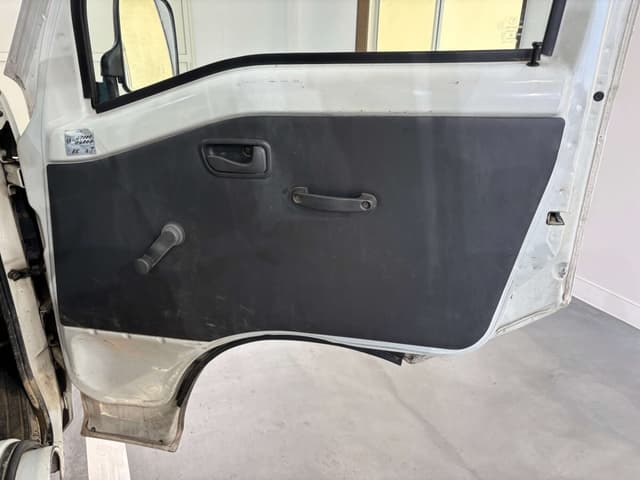 2004 Subaru Sambar JDM car for sale — photo 18 of 25