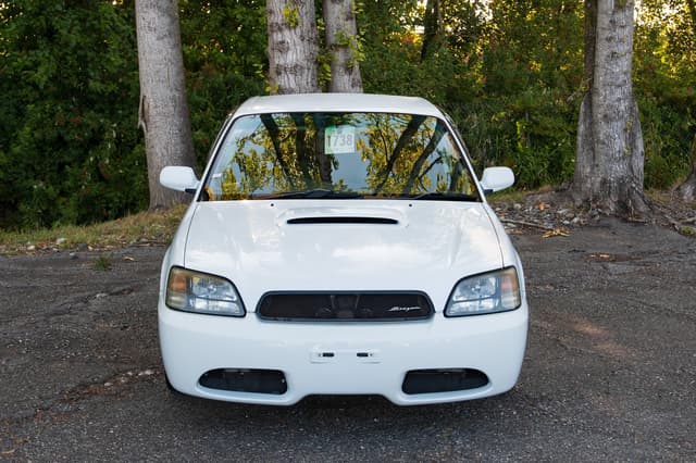 2001 Subaru Legacy JDM car for sale — photo 2 of 12