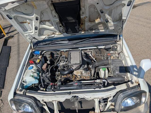 2001 Suzuki Jimny JDM car for sale — photo 8 of 18