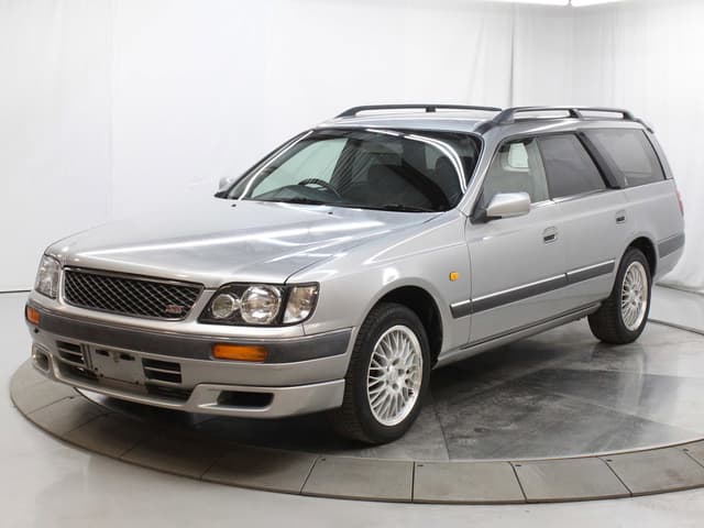 1996 Nissan Stagea JDM car for sale — photo 2 of 25