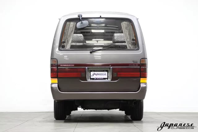 1994 Toyota HiAce JDM car for sale — photo 7 of 25