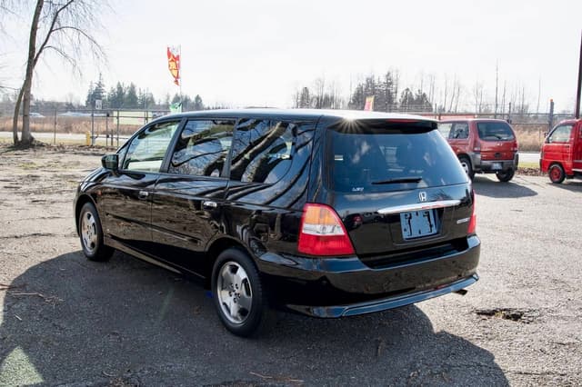 1999 Honda Odyssey JDM car for sale — photo 5 of 21