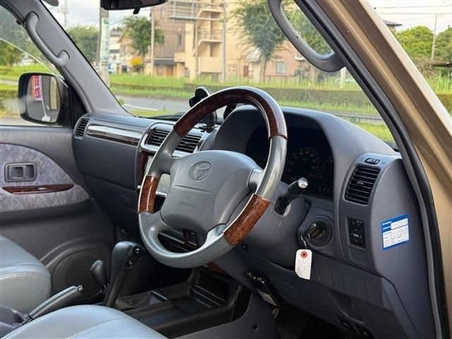 2000 Toyota Land Cruiser Prado JDM car for sale — photo 8 of 15