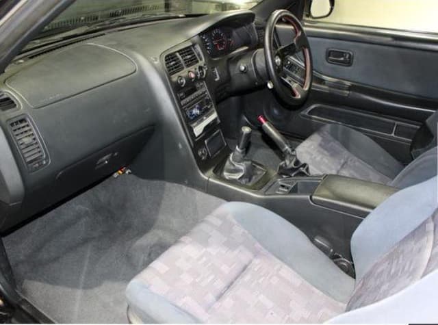 1998 Nissan Skyline JDM car for sale — photo 21 of 25