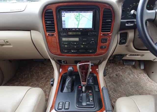 1999 Toyota Land Cruiser JDM car for sale — photo 13 of 19