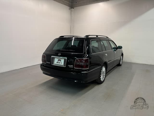 2000 Toyota Crown JDM car for sale — photo 15 of 25