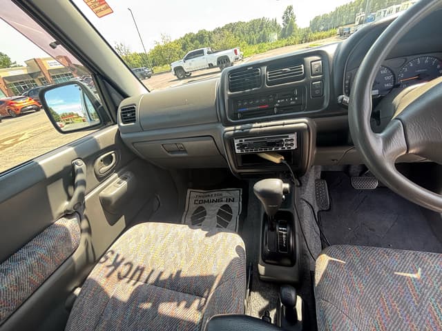 1999 Suzuki Jimny JDM car for sale — photo 2 of 11