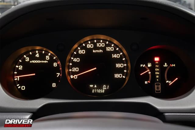 1997 Honda Legend JDM car for sale — photo 18 of 23