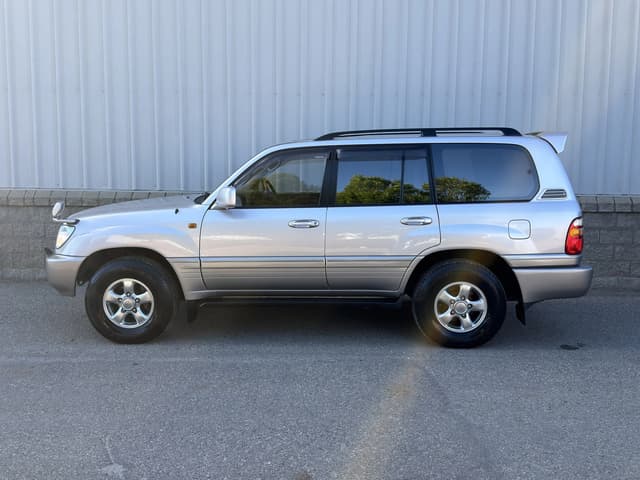 2000 Toyota Land Cruiser JDM car for sale — photo 5 of 18