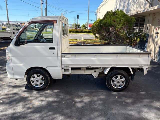 2000 Daihatsu Hijet JDM car for sale — photo 4 of 17