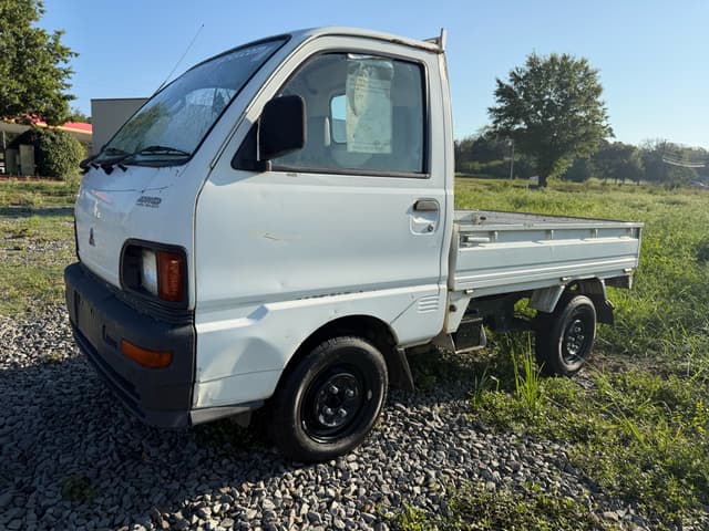 1998 Mitsubishi Minicab JDM car for sale — photo 7 of 9