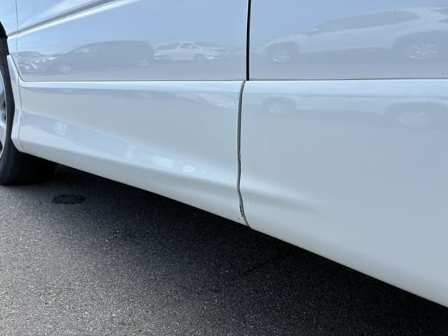 2002 Toyota Estima JDM car for sale — photo 20 of 24