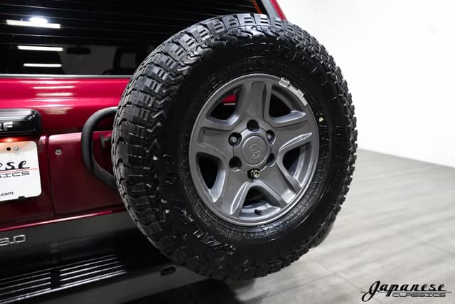 1994 Toyota Hilux Surf JDM car for sale — photo 9 of 25