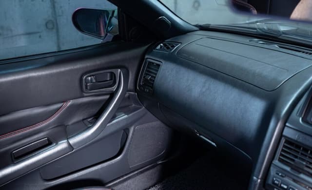 2000 Nissan Skyline JDM car for sale — photo 18 of 19